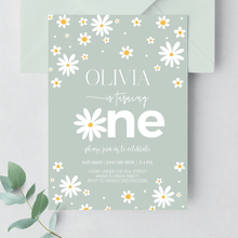  Editable Daisy First Birthday Invitatio D111