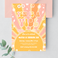  Editable Groovy Birthday Invitation G117