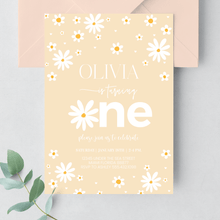  Editable Daisy First Birthday Invitation D107